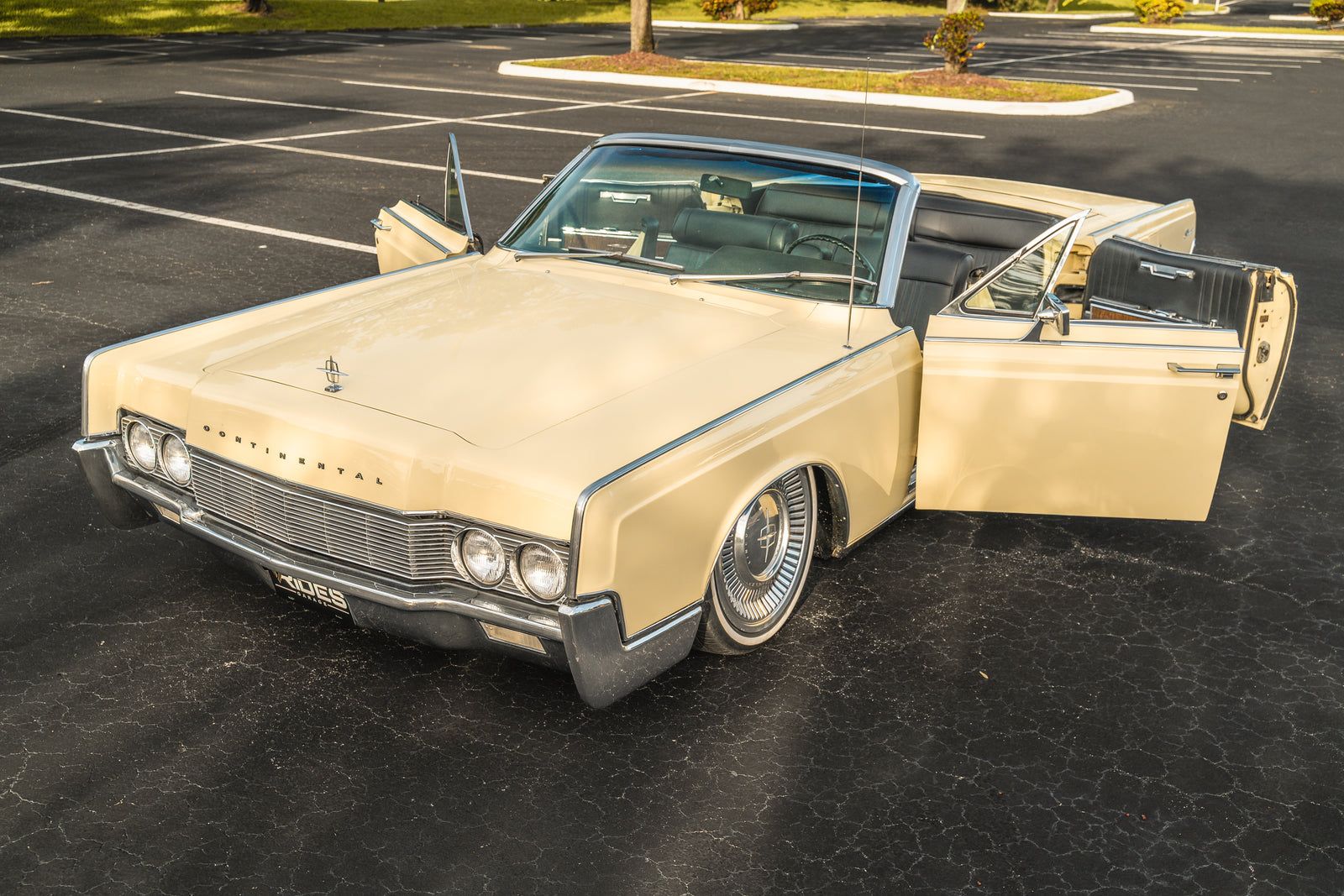 1967 Lincoln Continental Convertible